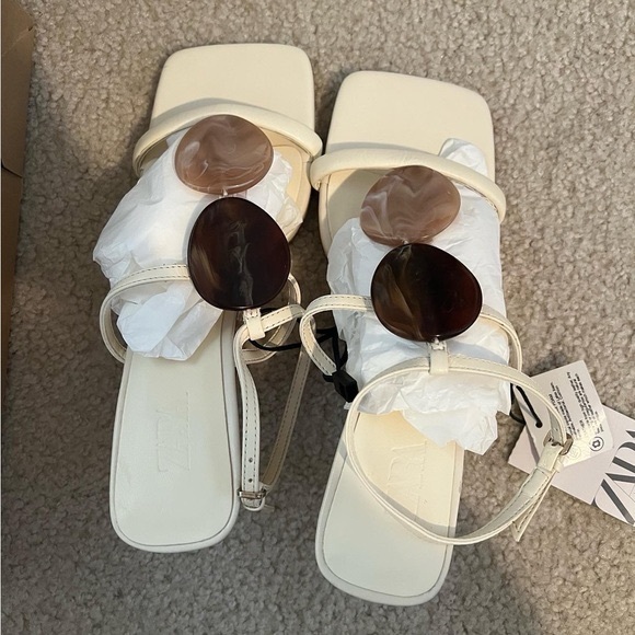 Zara ivory off white ecru brown stone detail strappy open toe heel sandals - Picture 3 of 10
